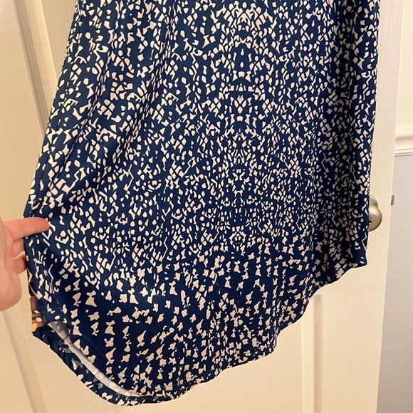 Navy and White Patterned Dress Maxi size Medium - Picture 9 of 9
